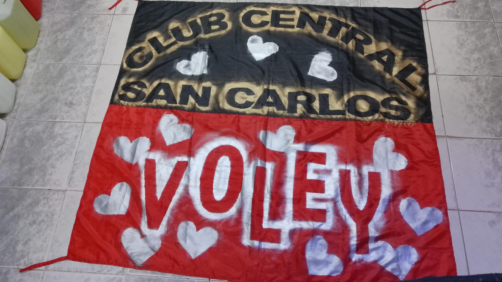 Banderas ejemplo 2